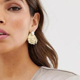 Tocona 15 Style Charming Big Flowers Drop Earrings for Women Butterfly Gold Metal Pearl Stone Leaf Geometric Jewelry Pendiente