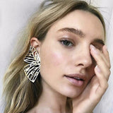 Tocona 15 Style Charming Big Flowers Drop Earrings for Women Butterfly Gold Metal Pearl Stone Leaf Geometric Jewelry Pendiente