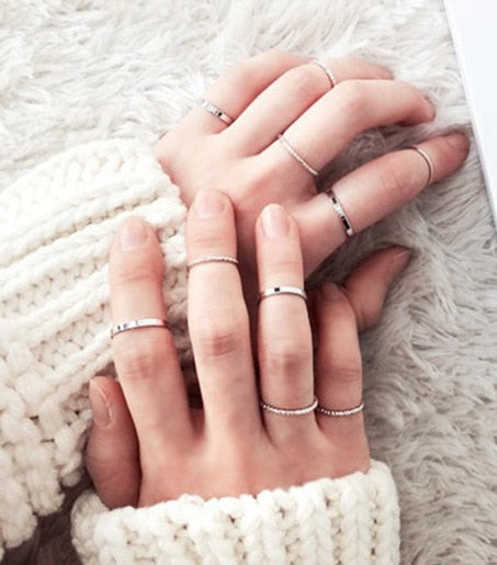 Tocona Bohemian Vintage Gold Crescent Geometric Joint Ring Set for Women Crystal Personality Design Ring Set Party Jewelry 10287