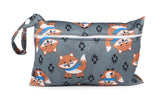 Waterproof Reusable Wet Bag For Nursing Menstrual Pad Baby Cloth Diaper Nappy Travel Wetbag Maternity Diaper Bag 30*36 15*22.5cm