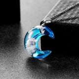 Chic Transparent Resin Rould Ball Moon Pendant Necklace Women Blue Sky White Cloud Chain Necklace Fashion Jewelry Gifts for Girl