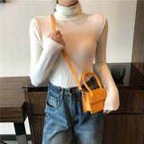 New Vest Women Solid Short Loose Trendy Korean Style Sleeveless Knitted V-Neck All-match Female Coats Simple Leisure Outwear